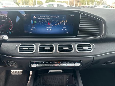 Certified 2025 Mercedes-Benz GLS 450 GLS 450 image 30