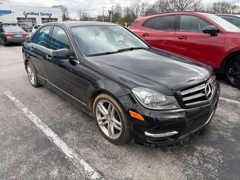 Used 2014 Mercedes-Benz C 300 4MATIC Sedan image 3