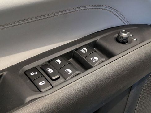 New 2026 Jeep Compass Limited image 7