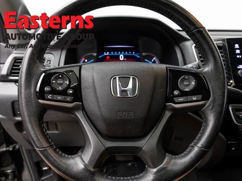 Used 2021 Honda Pilot Touring image 10