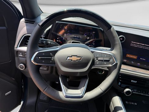 New 2026 Chevrolet Suburban LT w/ Advanced Technology Package RWD image 23