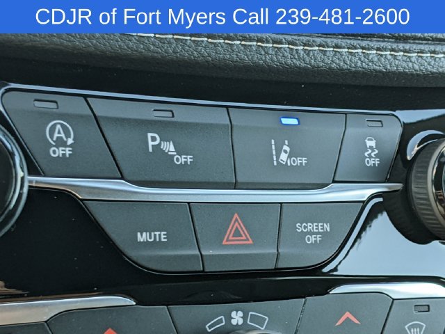 New 2026 Chrysler Pacifica Select FWD image 23