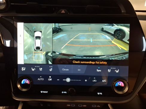 New 2026 Lexus RZ 450e AWD image 9