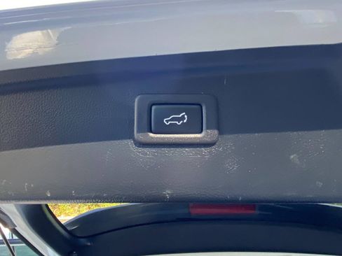 Used 2016 Subaru Outback 2.5i Limited AWD/4WD image 53