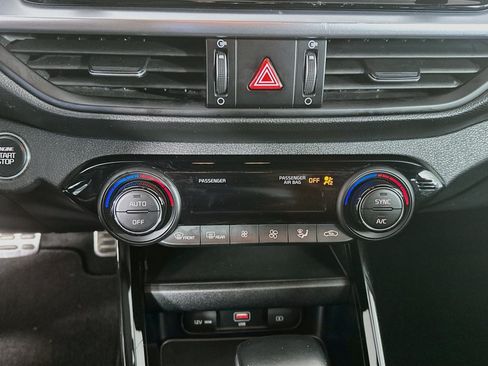 Used 2022 Kia Forte GT-Line w/ GT-Line Technology Package FWD image 24