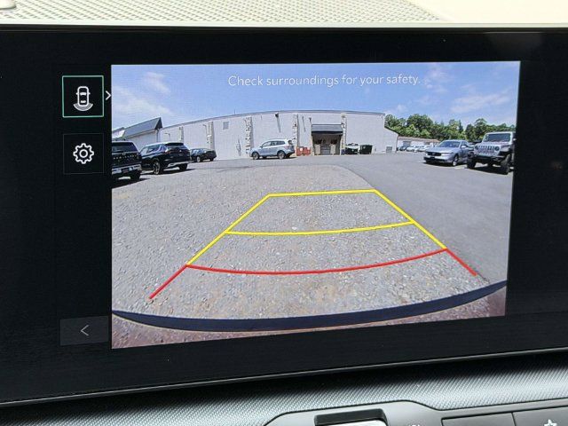 Used 2025 Kia K4 FWD image 2
