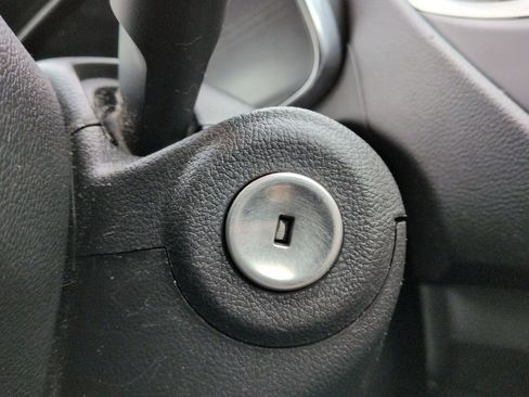 Used 2015 Chevrolet Trax LS image 21