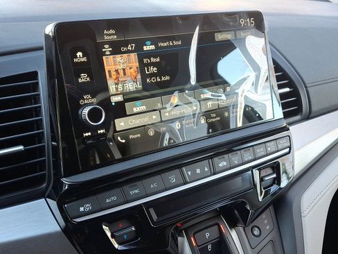 New 2026 Honda Odyssey EX-L image 9