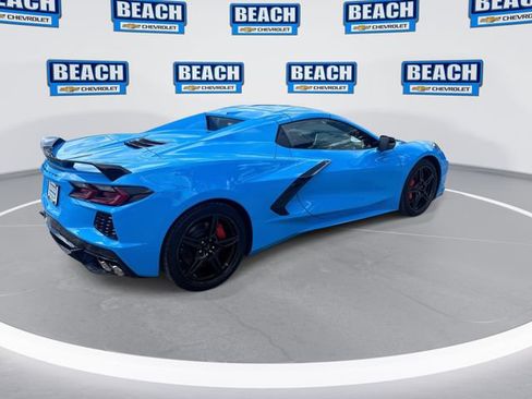 Used 2021 Chevrolet Corvette Stingray Preferred Conv w/ Z51 Performance Package RWD image 8