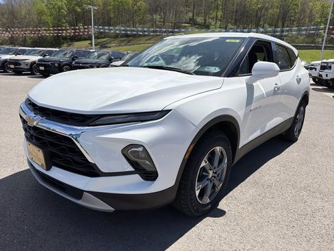 Used 2023 Chevrolet Blazer LT w/ LPO, Floor Liner Package AWD/4WD image 10