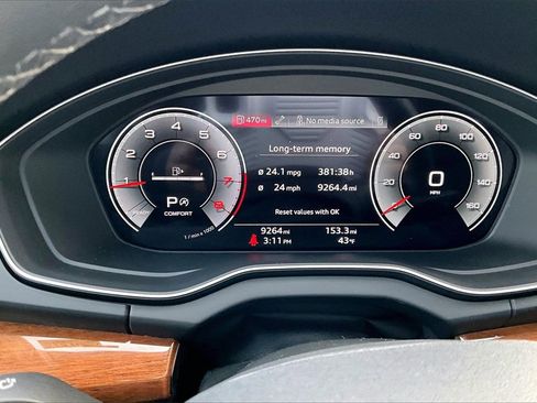 Used 2023 Audi Q5 2.0T Premium Plus w/ Premium Plus Package image 13