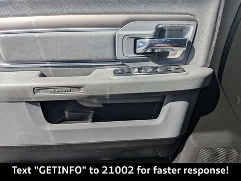 Used 2013 RAM 1500 Classic SLT w/ Premium Display Pkg image 31