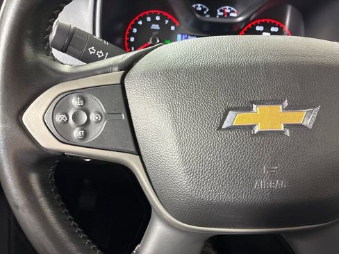 Used 2017 Chevrolet Colorado Z71 image 8