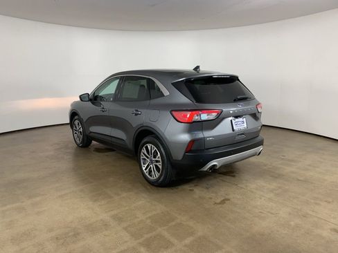 Used 2022 Ford Escape SEL image 14