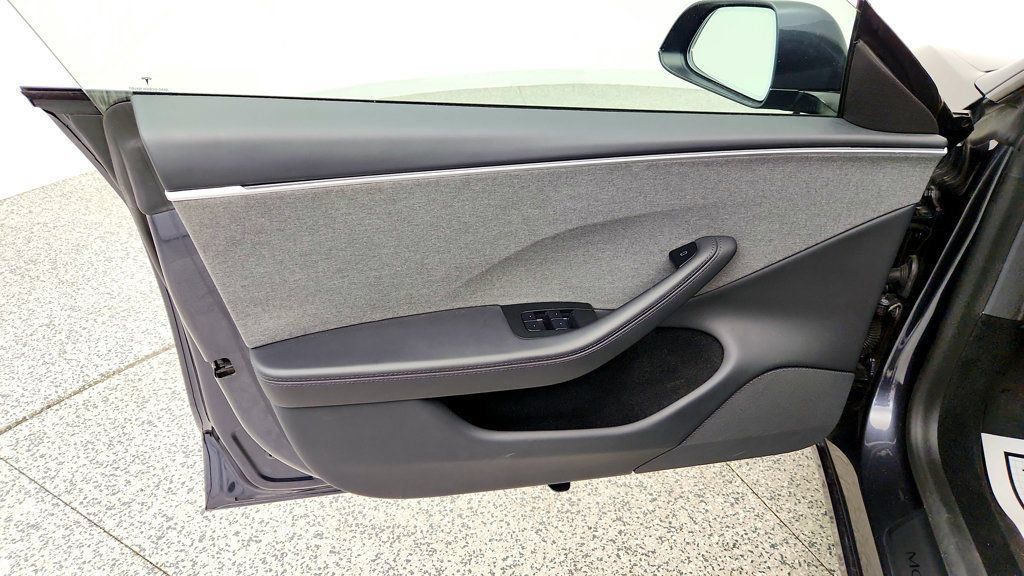 Used 2025 Tesla Model 3 Long Range RWD image 11