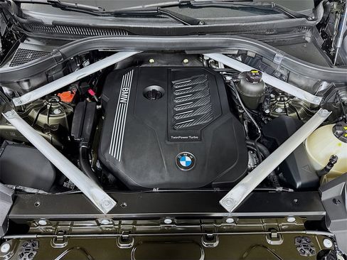 Used 2020 BMW X5 xDrive40i w/ Premium Package image 30
