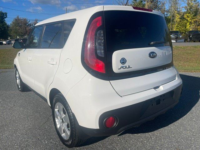 Used 2018 Kia Soul FWD image 3