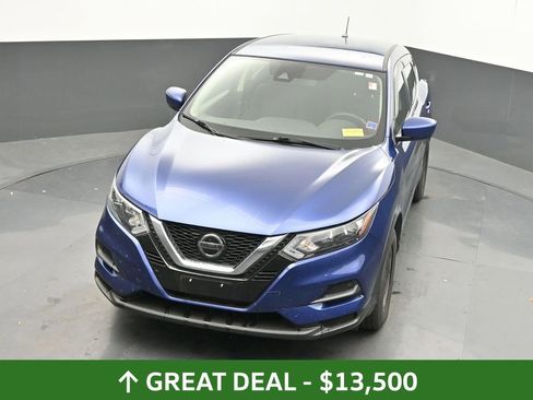 Used 2020 Nissan Rogue Sport S image 36