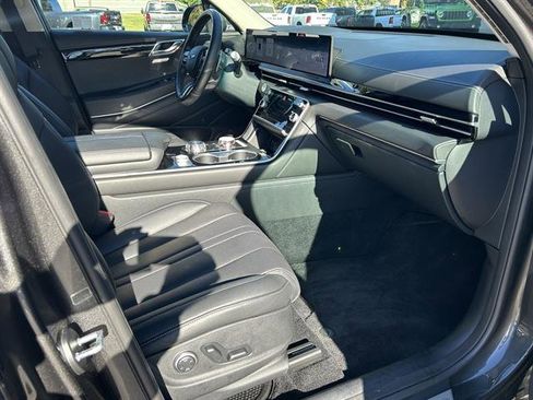 Used 2025 Genesis GV80 2.5T Standard image 20