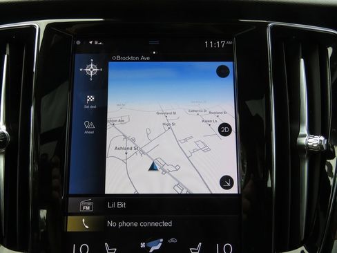 Used 2022 Volvo S60 B5 Momentum w/ Premium Package image 26