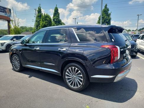 Used 2024 Hyundai Palisade Calligraphy FWD image 6