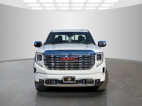 New 2026 GMC Sierra 1500 Denali w/ Denali Reserve Package AWD/4WD image 2