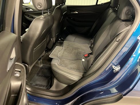 Certified 2020 Buick Encore GX Preferred w/ Cold Weather Comfort Package AWD/4WD image 14