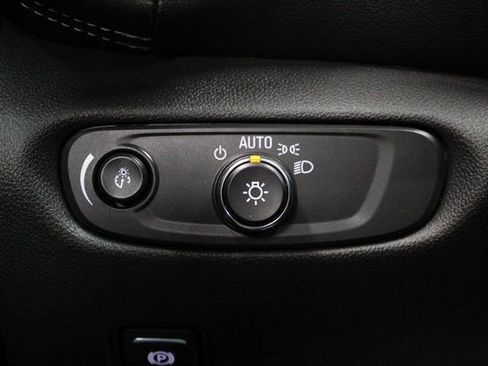 Certified 2025 Chevrolet Blazer LT image 20