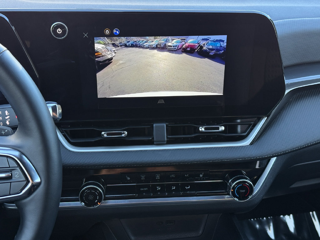 Used 2026 Chevrolet Equinox LT AWD/4WD image 28