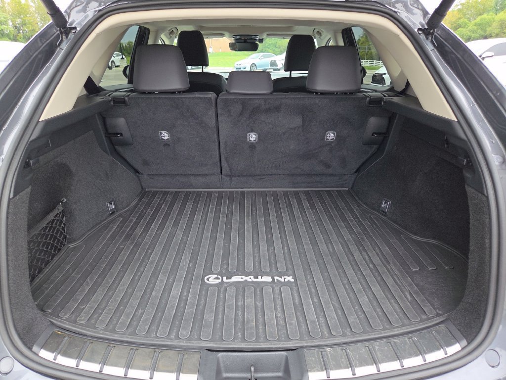 Certified 2025 Lexus NX 250 FWD w/ Accessory Package (2T) image 30