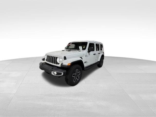 New 2026 Jeep Wrangler Unlimited Sahara AWD/4WD image 2