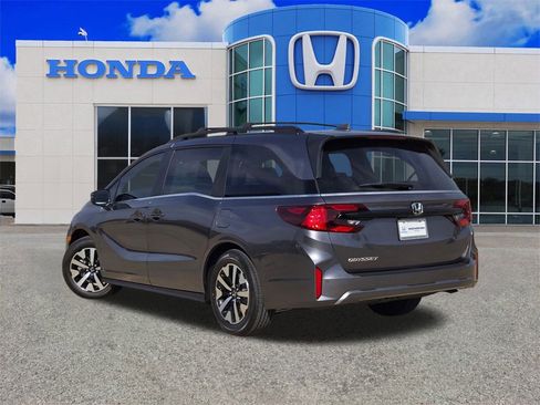 New 2026 Honda Odyssey EX-L image 5