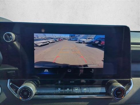 Used 2023 Chevrolet Colorado W/T image 19