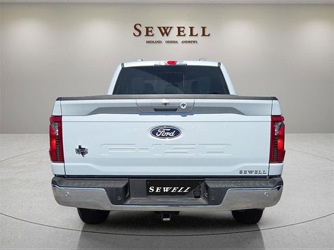 New 2025 Ford F150 XLT w/ Equipment Group 302A MID image 4