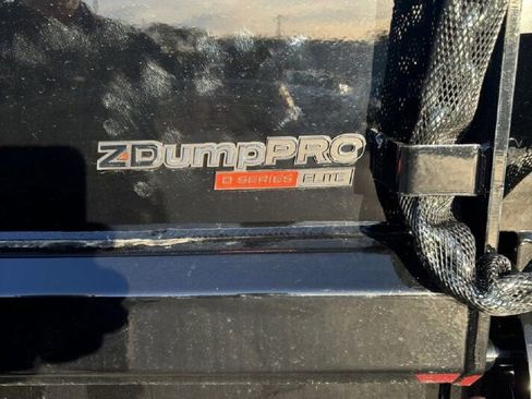 Used 2024 Chevrolet Low Cab Forward image 9