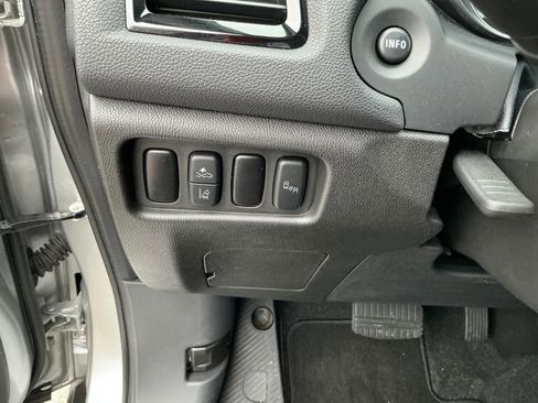 Used 2024 Mitsubishi Outlander Sport SE image 18