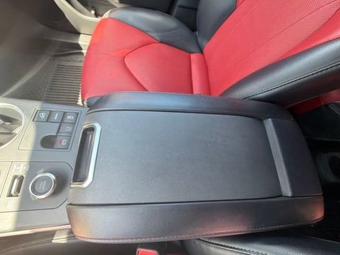 Used 2023 Toyota Highlander XSE AWD/4WD image 61