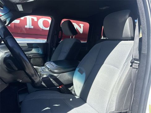 Used 2023 RAM 2500 Big Horn w/ Level 1 Equipment Group image 11