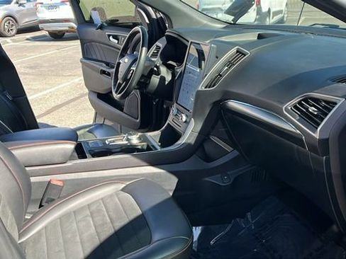Used 2022 Ford Edge ST-Line AWD/4WD image 13