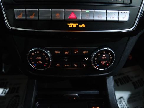 Used 2017 Mercedes-Benz GLS 550 4MATIC image 31