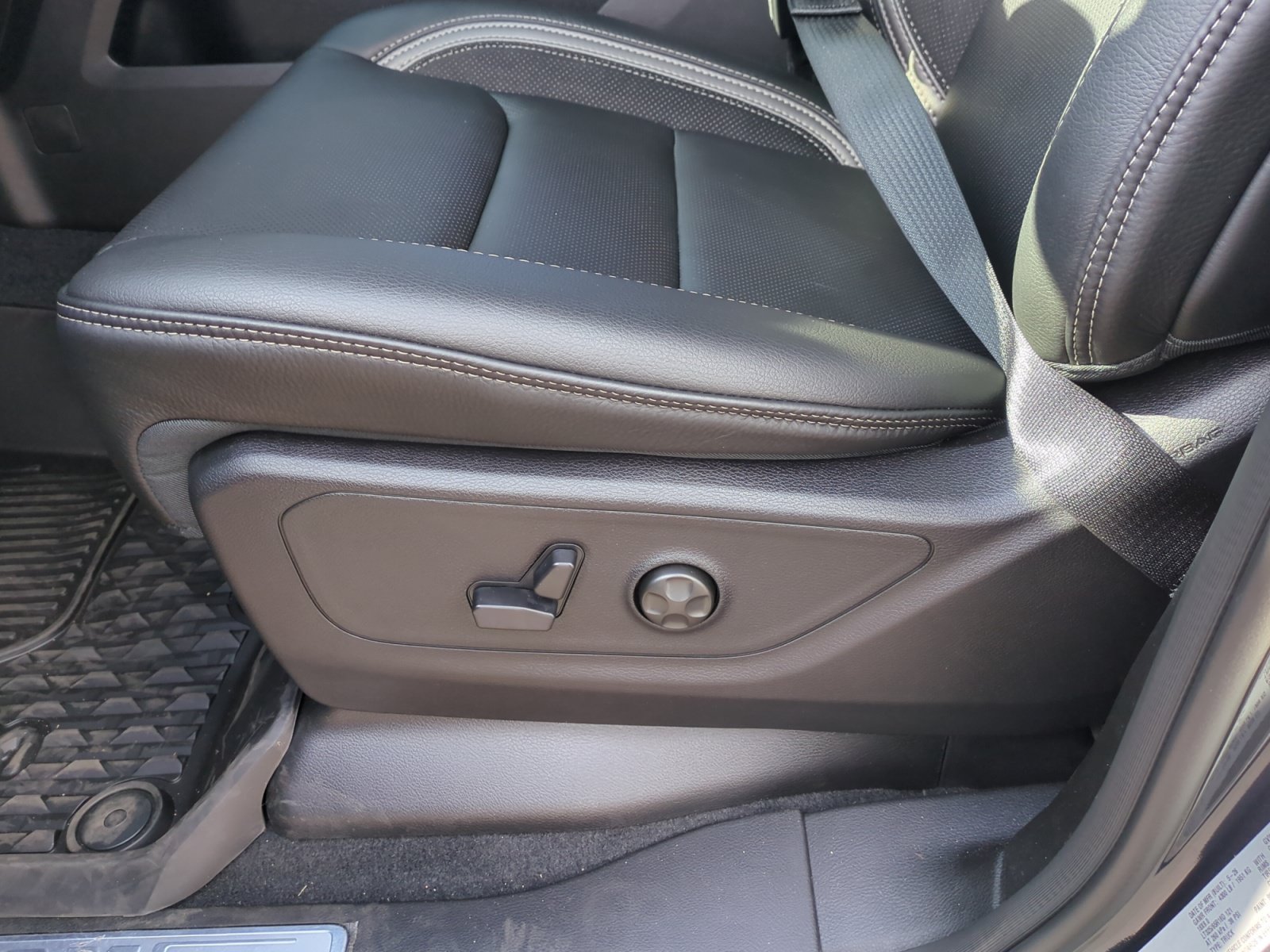 New 2026 RAM 1500 RHO AWD/4WD image 14