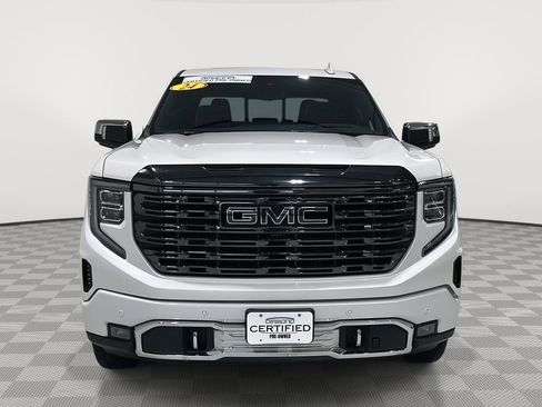 Used 2024 GMC Sierra 1500 Denali Ultimate image 8