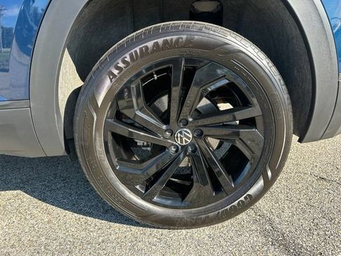 Used 2023 Volkswagen Atlas SE AWD/4WD image 10