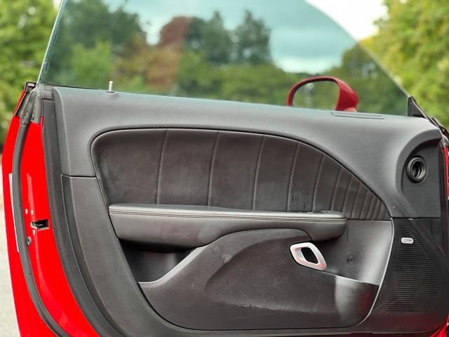 Used 2016 Dodge Challenger R/T Scat Pack RWD image 16