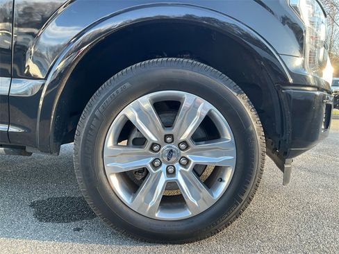 Used 2020 Ford F150 Platinum image 10