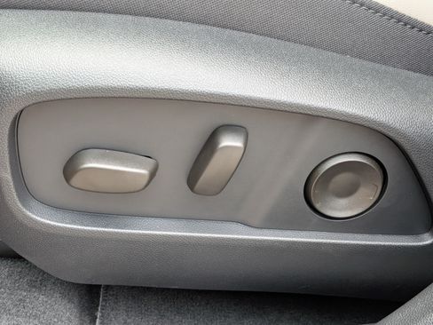 New 2027 GMC Terrain Elevation w/ Elevation Premium Package FWD image 21