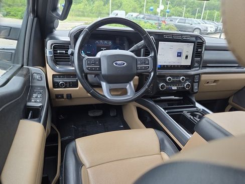 Used 2024 Ford F350 Lariat w/ Chrome Package AWD/4WD image 19
