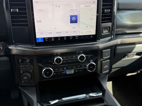 New 2026 Ford F350 Lariat w/ Black Appearance Package image 17