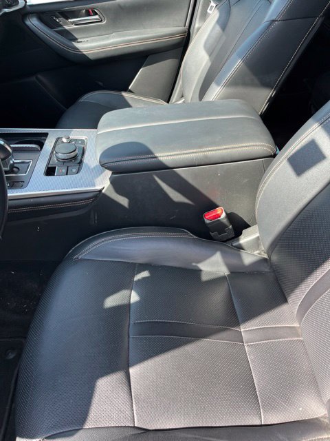 Used 2024 MAZDA CX-90 3.3 Turbo w/ Preferred Plus AWD/4WD image 6