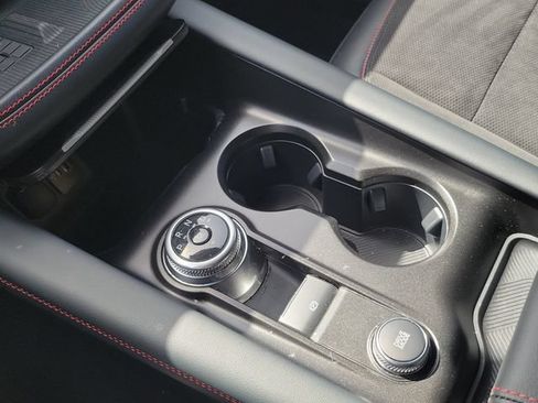 Used 2025 Ford Explorer ST RWD image 31